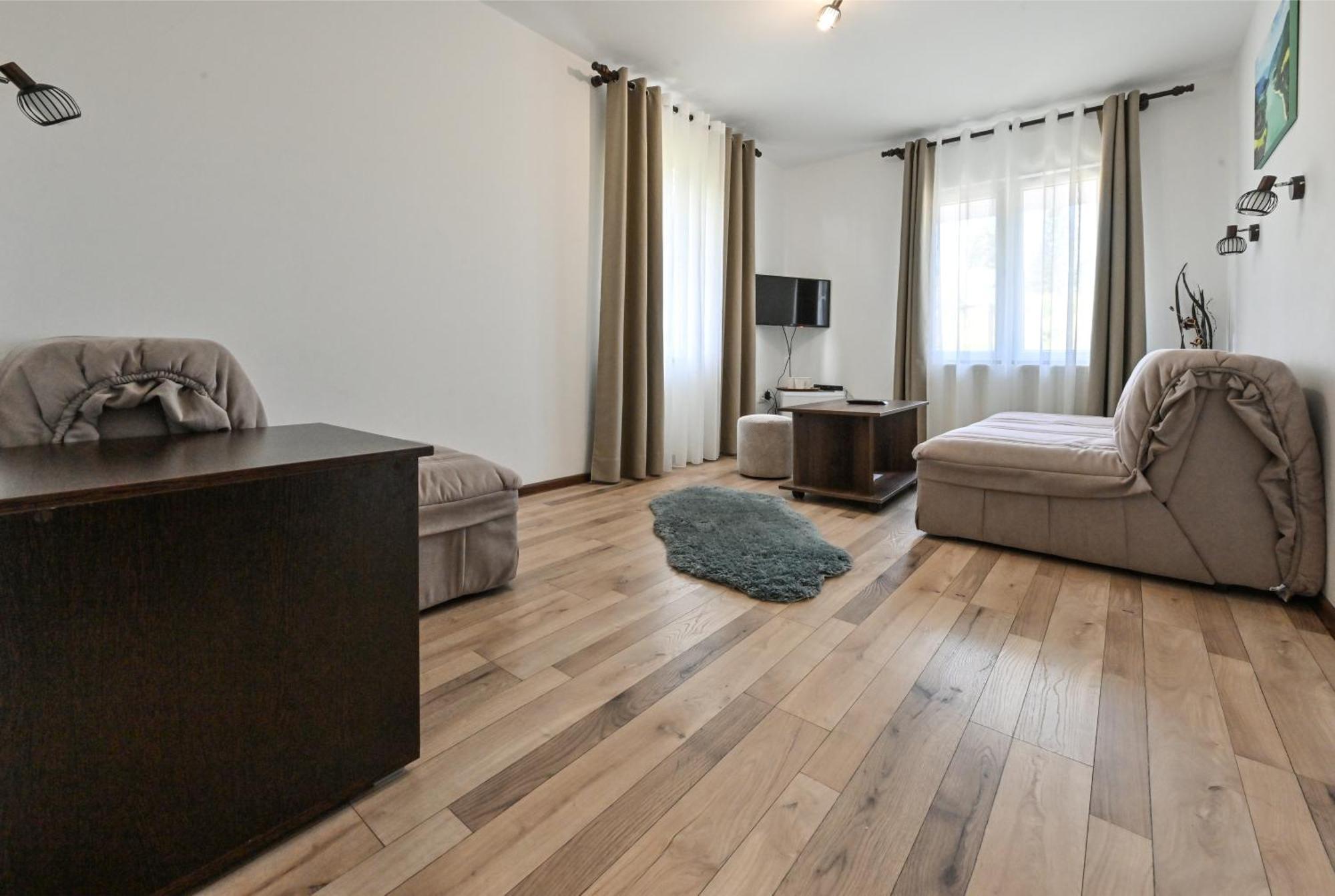 Konak Vuk Nova Varos Bagian luar foto
